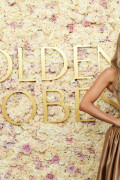 NikkiGlase_golden_globes_2005_52b5c98a73fd647ca8