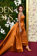 Zendaya_2025_GoldenGlobes_2603ffd700af977e51