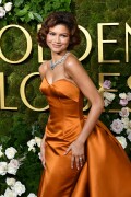 Zendaya_2025_GoldenGlobes_457de97eb68cb45739