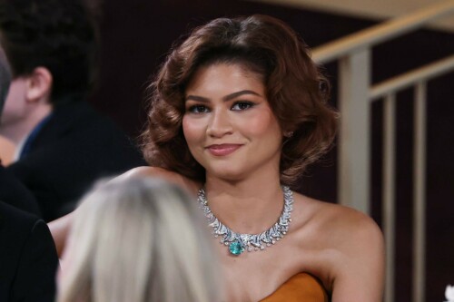 Zendaya_2025_GoldenGlobes_4fe1b1df5b9875804