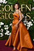 Zendaya_2025_GoldenGlobes_5057b7cca97bcb3511