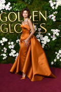 Zendaya_2025_GoldenGlobes_51da9af255391a2036