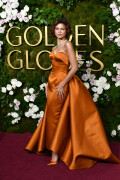 Zendaya_2025_GoldenGlobes_617fa172ddd4d328fa