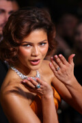 Zendaya_2025_GoldenGlobes_679aca4087aaaa24e0