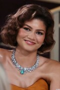 Zendaya_2025_GoldenGlobes_694441c0c8c1266be