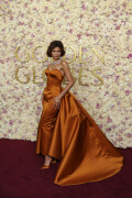 Zendaya_2025_GoldenGlobes_8645207f304575e15e