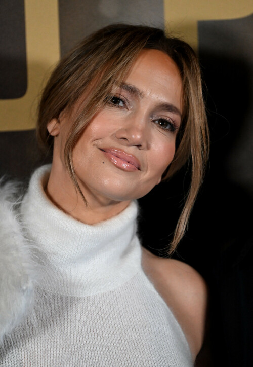 JLo_UnstoppableUK_Nov52024_12df7d91103b4f6cbd.jpeg