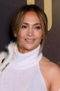 JLo_UnstoppableUK_Nov52024_42e3158067038fa4a7