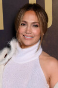 JLo_UnstoppableUK_Nov52024_67c81440f0884c1347