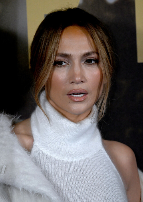 JLo_UnstoppableUK_Nov52024_704f6ebfea5e910c4a.jpeg