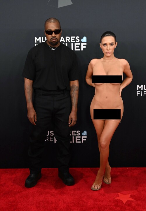 BiancaCensori_KanyeWest_2025GrammyAwards_204c34f2eee03aa227.jpeg