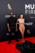 BiancaCensori_KanyeWest_2025GrammyAwards_252e732fc482f54feb