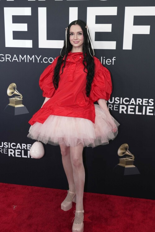 Poppy_2025GrammyAwards_16103fee553190159b.jpeg