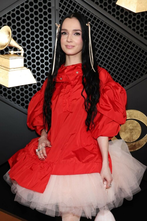 Poppy_2025GrammyAwards_31d5f71decf9301c0e.jpeg