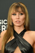 MileyCyrus_2025GrammyAwards_12833f5d72cfb4a7436