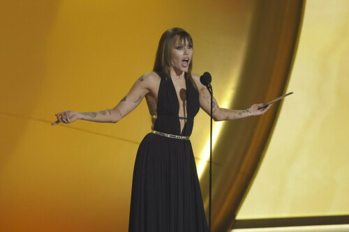 MileyCyrus_2025GrammyAwards_81e62c8211a9c0de1c.jpeg