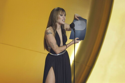 MileyCyrus_2025GrammyAwards_82e10703e09794fe56.jpeg