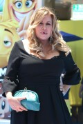 jennifer-coolidge-23-07-2017-363f6777d5827cb6f