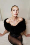 RosieHuntingtonWhiteley_Feb162025_46046604aaadaadb6