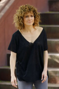 JenniferLopez_Shades_Set_May192017_181b33d4fd171176c6