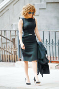 JenniferLopez_Shades_Set_May192017_4440f48cf31ae6d03d
