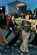 KylieJenner_MetGala2025_HQPics.Space_120a4bd0f9809493e34
