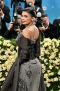 KylieJenner_MetGala2025_HQPics.Space_1399be325e9d718dd9e