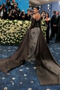 KylieJenner_MetGala2025_HQPics.Space_16610034f006659c3f0