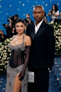 KylieJenner_MetGala2025_HQPics.Space_1753e12d5c1f20e5bc8