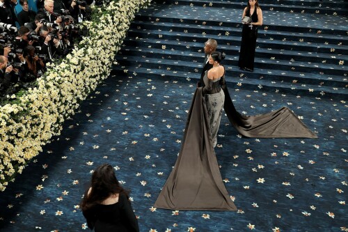 KylieJenner_MetGala2025_HQPics.Space_195fc0842ece7c820aa.jpeg