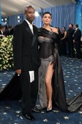 KylieJenner_MetGala2025_HQPics.Space_2020e536c6e5ee60d26