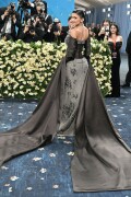 KylieJenner_MetGala2025_HQPics.Space_2080c94ed44d5bf4d67