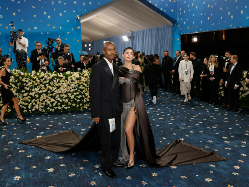KylieJenner_MetGala2025_HQPics.Space_213a1e8aec29cb55c15.jpeg