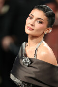 KylieJenner_MetGala2025_HQPics.Space_2237a5880fa0a96c5f3
