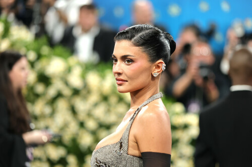 KylieJenner_MetGala2025_HQPics.Space_2323c4a4e77dd53dcaa.jpeg