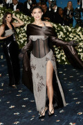 KylieJenner_MetGala2025_HQPics.Space_292c67e08619f444f2a