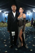 KylieJenner_MetGala2025_HQPics.Space_55d45b847474f938e2