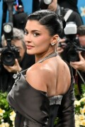 KylieJenner_MetGala2025_HQPics.Space_7303ac429f4d01e205