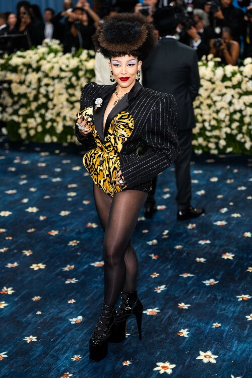 DojaCat_2025MetGala_1103ae2c50b832e7f12.jpeg
