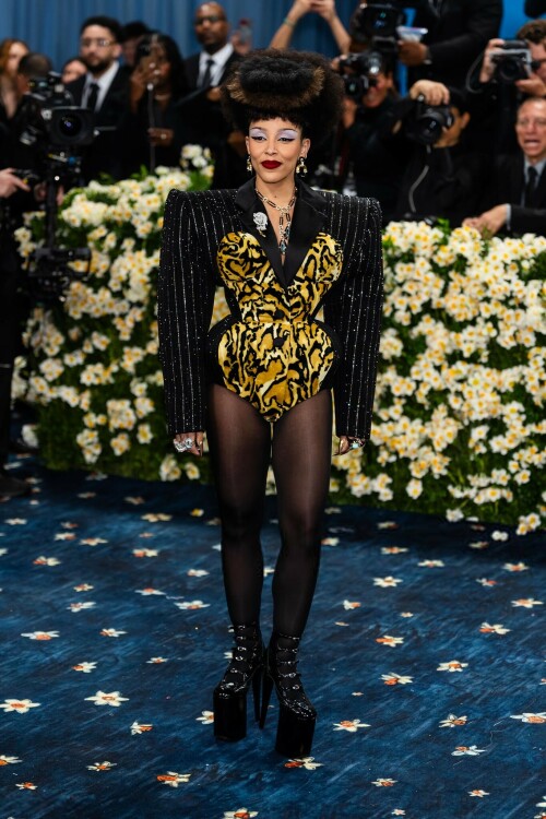DojaCat_2025MetGala_11219f100f28cfeeb23.jpeg