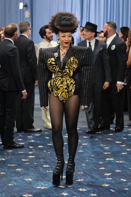 DojaCat_2025MetGala_137924f2676df19a1b1.jpeg
