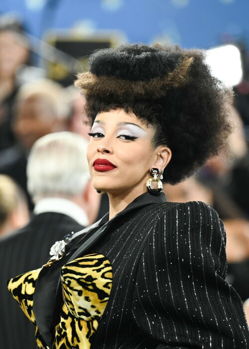 DojaCat_2025MetGala_15552ca2f909f689d0f.jpeg