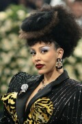 DojaCat_2025MetGala_1676f46a187b7e37610