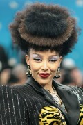 DojaCat_2025MetGala_180e287986e00c135a9