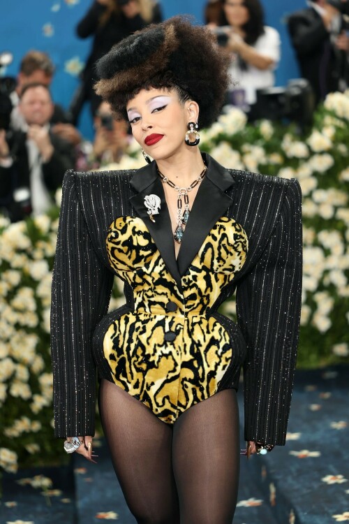 DojaCat_2025MetGala_6572b9c72376523236.jpeg