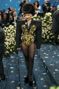 DojaCat_2025MetGala_7187ef9e4ab953645b