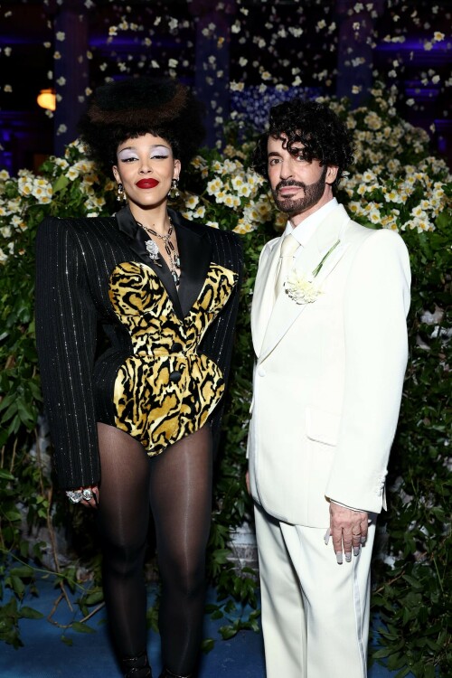 DojaCat_2025MetGala_797176be843ab6b208.jpeg
