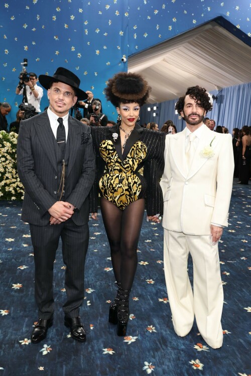 DojaCat_2025MetGala_960c312e594441a605.jpeg