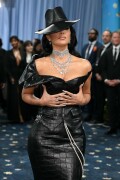 KimKardashian__MetGala2025_444fae449e95f0a8c7