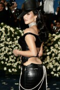 KimKardashian__MetGala2025_552ec84da619a26f13